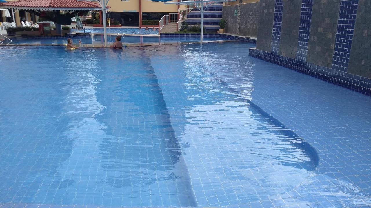 Caldas Novas - Flat Parque Das Aguas Quentes - As Piscinas Mais Quentes De Caldas!! Exterior photo